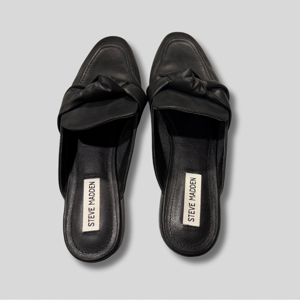 Steve Madden Women’s Chart Leather Black Loafers - Picture 3 of 5